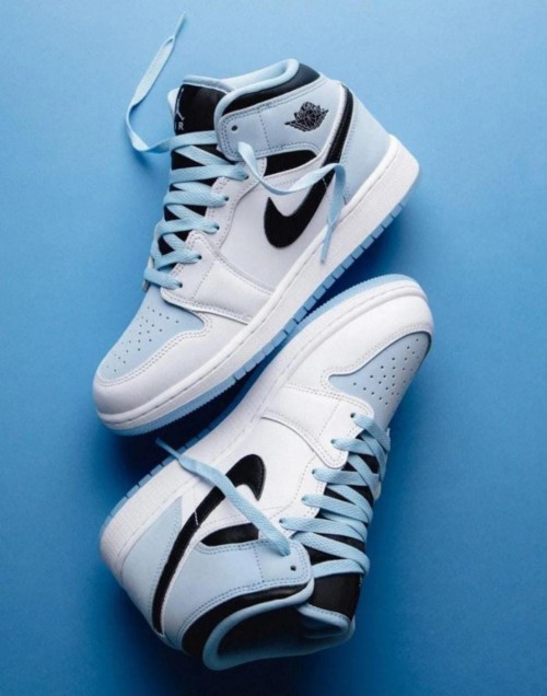 Nike ice blue 2025 shoes